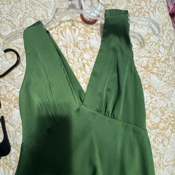 Meshki cowl neck green dress - Picture 7 of 7